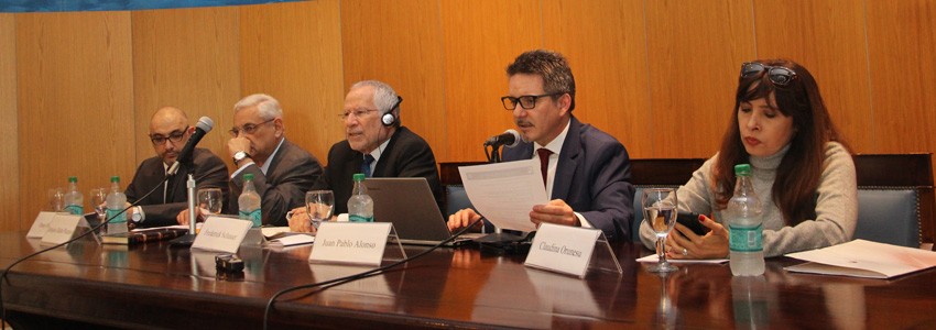 Diálogos con Frederick Schauer