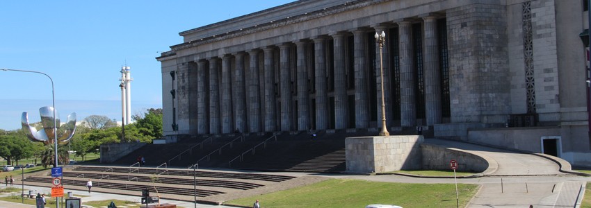 El Patrocinio Jurídico de la Facultad representó a una familia vulnerable que tras un fallo recibirá una casa bajo la figura de "comodato social"