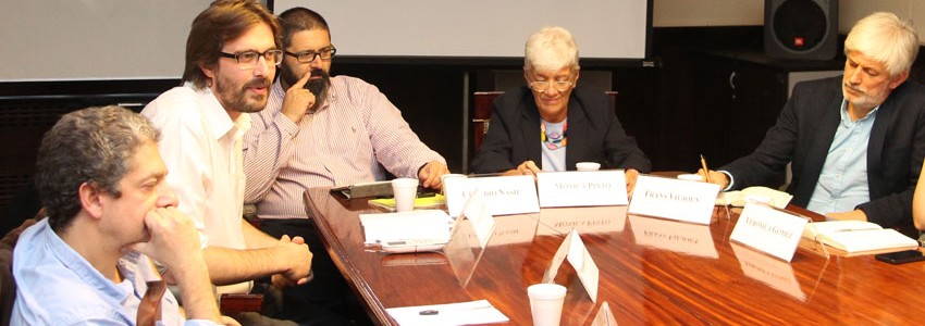 Mesa debate sobre enseñanza de los derechos humanos en la formación de operadores jurídicos