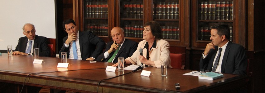Presentación de libro Derecho administrativo en transición
