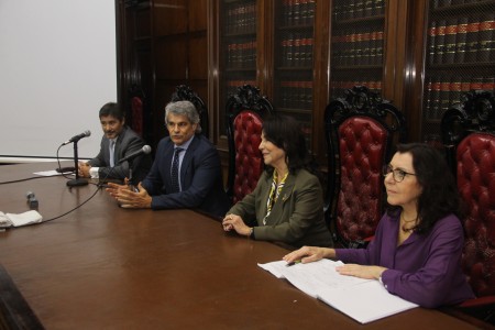 Acto en reconocimiento a la trayectoria de la Dra. Gladys Stella Alvarez por sus 30 aos como Directora del Programa de actualizacin de posgrado en Negociacin y resolucin de conflictos