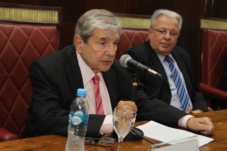 Alberto J. Bueres asumió como decano de la Facultad para el período 2018-2022