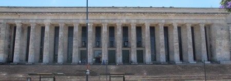Aprobacin de la Ley de Interrupcin Voluntaria del Embarazo (IVE) y del Plan de los 1000 das