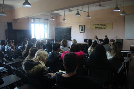 Aproximaciones a la historia argentina desde la educación universitaria. Capítulo Miradas femeninas