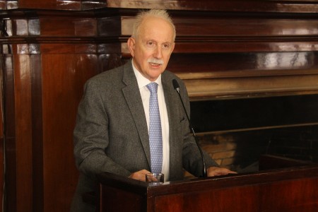 Ciclo de almuerzos acadmicos para profesores de la Facultad: convenios particionarios