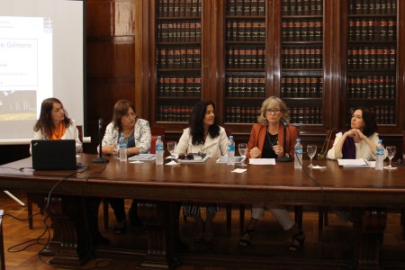 Conmemoracin del Da Internacional de la Eliminacin de la Violencia contra la Mujer 