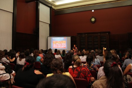 Derechos de las mujeres y aborto: una mirada desde la Universidad