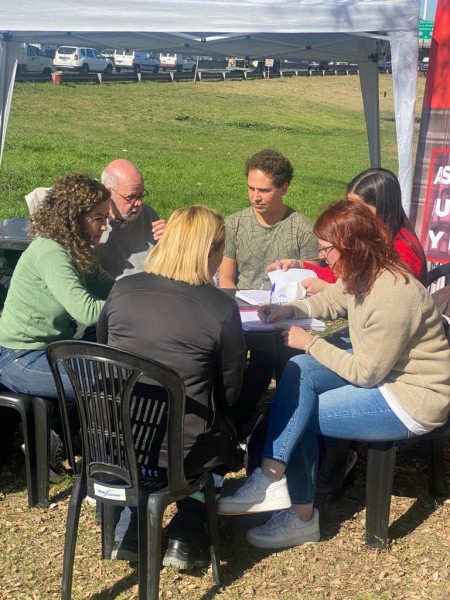 El Consultorio y Patrocinio Jurídico de la Facultad brindó asistencia legal gratuita en el Barrio INTA en el marco del Programa UBA en Acción