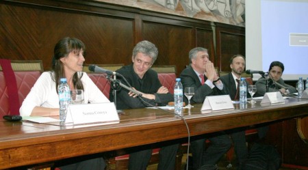 El Dr. Raúl Ricardo Alfonsín fue distinguido con el título de Doctor Honoris Causa por la Universidad de Buenos Aires