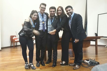 El equipo de la Facultad obtuvo el primer premio en el Concurso Nacional de Litigación Penal