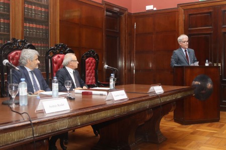El profesor Antonio García Amado fue distinguido con el título de Doctor Honoris Causa de la UBA