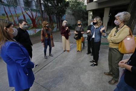 El taller de muralismo de la Facultad realizó una obra por los 200 años de la UBA