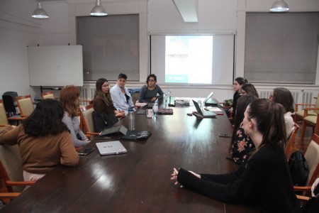 Encuentro con Magda Hernández y Gabriela Cueto a partir de la proyección "Fragmentos de una amiga desconocida"