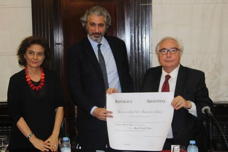 Entrega del doctorado honoris causa al profesor Manuel Castells