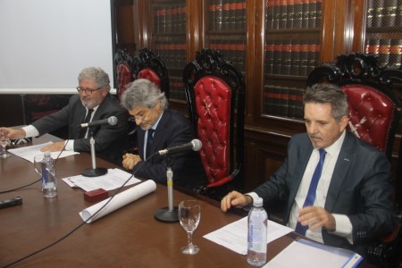 Entrega del doctorado honoris causa de la UBA a Josep Joan Moreso Mateos