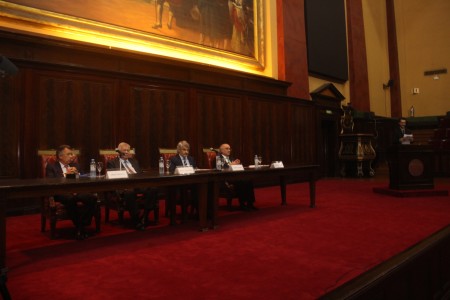 Entrega del Doctorado Honoris Causa de la UBA al Dr. Benigno Pendás García