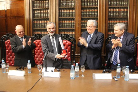  Entrega del doctorado honoris causa de la UBA al profesor Alain Supiot 