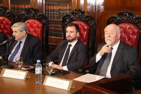  Entrega del doctorado honoris causa de la UBA al profesor Alain Supiot 