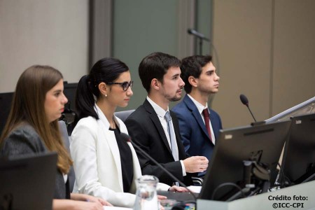 Excelente desempeño del equipo de la Facultad en el Concurso CPI: Simulación Judicial ante la Corte Penal Internacional