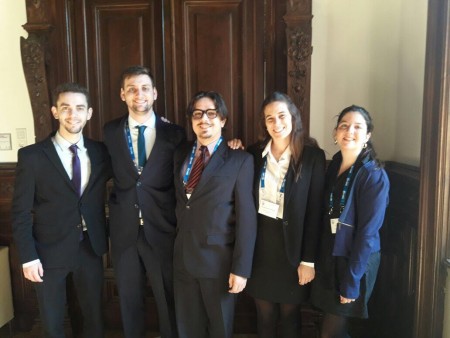 Excelente desempeño del equipo de la Facultad en la Competencia de Arbitraje Willem C. Vis