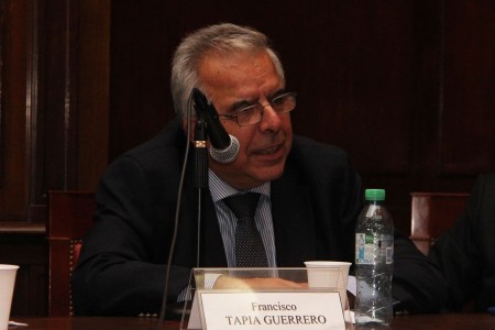 Homenaje al profesor Adrián Goldin