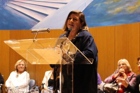 Homenaje de las mujeres a Raúl Alfonsín