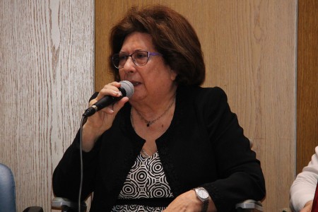 Homenaje de las mujeres a Raúl Alfonsín