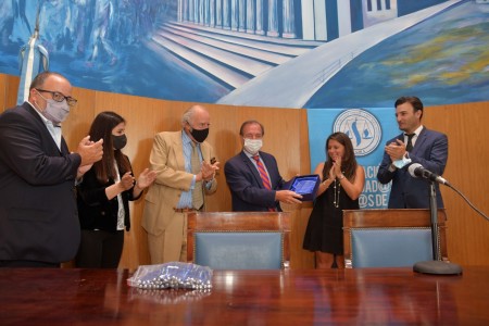 La Facultad fue distinguida con el premio AAJRA 2021