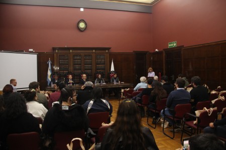 Las profesiones jurdicas frente a la tecnologa de produccin, clculo y vigilancia digital