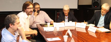 Mesa debate sobre enseanza de los derechos humanos en la formacin de operadores jurdicos