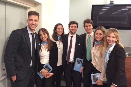Notable desempeo de la Facultad de Derecho en Competencias de Arbitraje de Inversin
