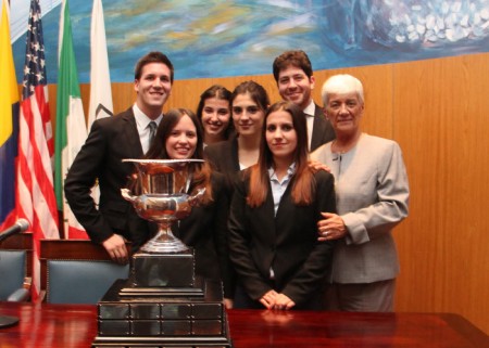 Festejo de los ganadores de la competencia Philip C. Jessup