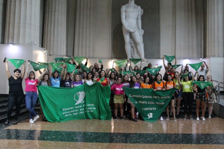 Pauelazo transversal: que el pauelo sea nuestra bandera
