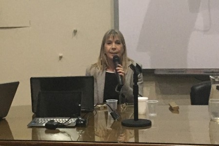 La profesora Silvia Nonna participó en las jornadas de cierre del Proyecto UBA-TIC "Potenciar la enseñanza en el nivel medio y superior a través de las nuevas tecnologías" 