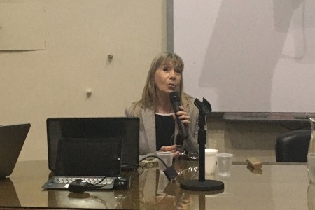 La profesora Silvia Nonna participó en las jornadas de cierre del Proyecto UBA-TIC "Potenciar la enseñanza en el nivel medio y superior a través de las nuevas tecnologías" 