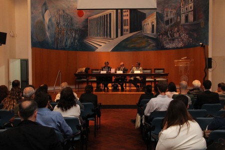 Presentación del libro El crimen de tortura. En el Estado autoritario y en el Estado de Derecho 