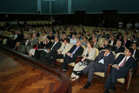 Presentación del libro "Juicios más balanceados"