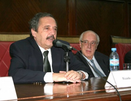 Presentación del libro "Juicios más balanceados"