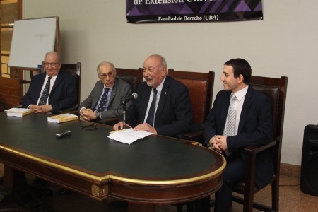 Presentacin del libro La emergencia econmica. El control de constitucionalidad de la situacin de emergencia econmica y su declaracin normativa