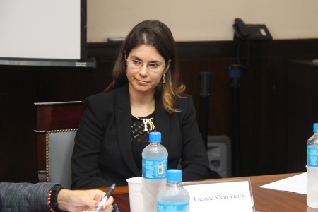 Presentacin del libro La hipervulnerabilidad del consumidor transfronterizo y la funcin material del Derecho Internacional Privado