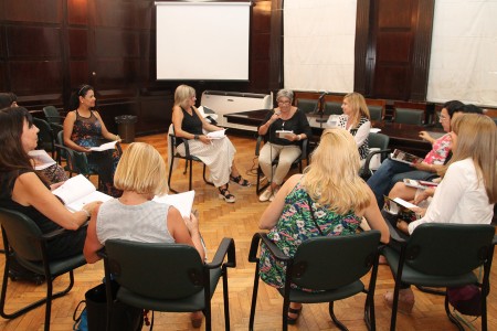 Presentacin del libro Las bases materiales que sostienen la vida. Perspectivas ecofeministas 