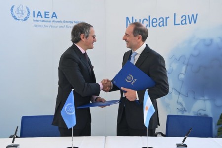 Primera Conferencia Internacional sobre Derecho Nuclear: nuevo convenio de la UBA