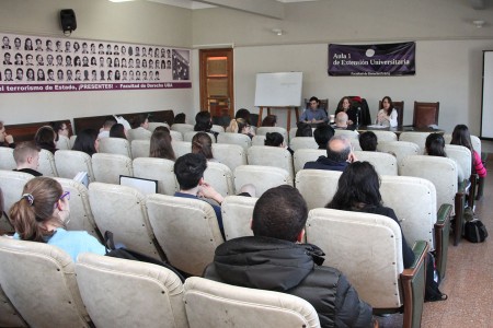 Reunin informativa de la convocatoria para el programa "Los estudiantes vamos a los juicios"