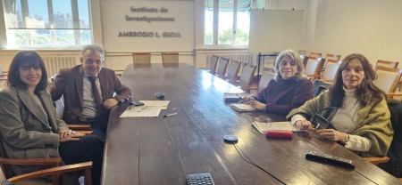 Reunión mensual del Seminario Permanente de Investigadoras/es