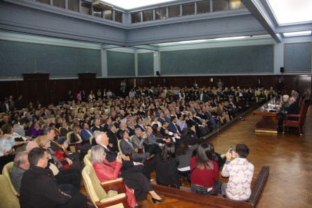 Rosa Graciela Castagnola de Fernández Meijide y Daniel Marcelo Salvador recibieron el Doctorado Honoris Causa de la UBA