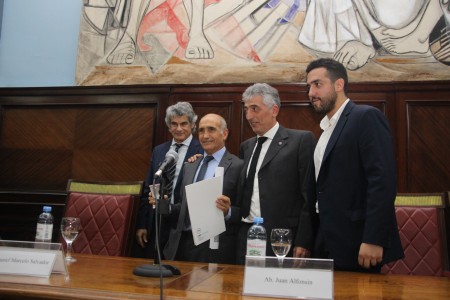 Rosa Graciela Castagnola de Fernández Meijide y Daniel Marcelo Salvador recibieron el Doctorado Honoris Causa de la UBA