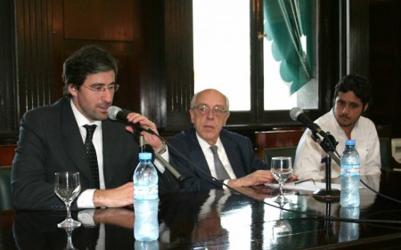Seminario "El legado de Raúl Alfonsín": "Deuda Externa", por Atilio A. Alterini