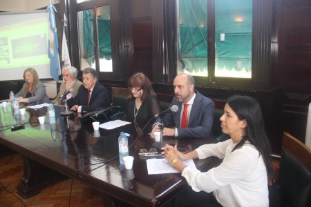 Seminario sobre el fallo Ferrari  Levinas en la Corte Suprema