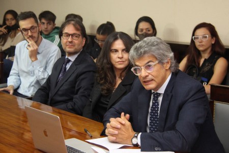 Seminario sudamericano sobre la obra colectiva Garantismo a veinte aos de Notas sobre Derecho constitucional y garantas