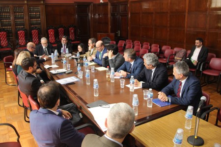 Octavas jornadas chileno argentinas de Derecho Administrativo: Contratos administrativos